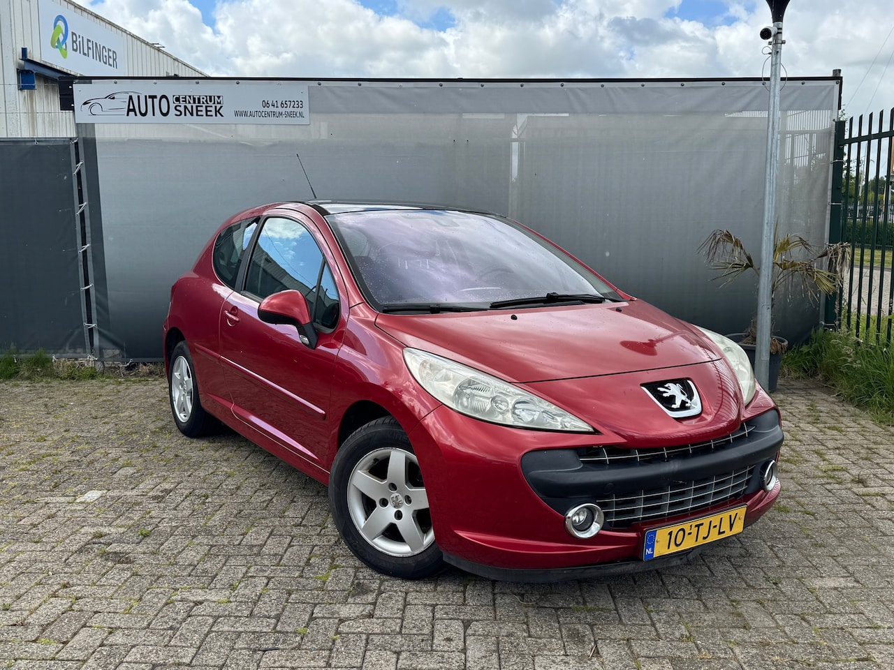 Peugeot 207 - 1.4-16V XS Pack - Clima - Pano - APK 09-25 - AutoWereld.nl
