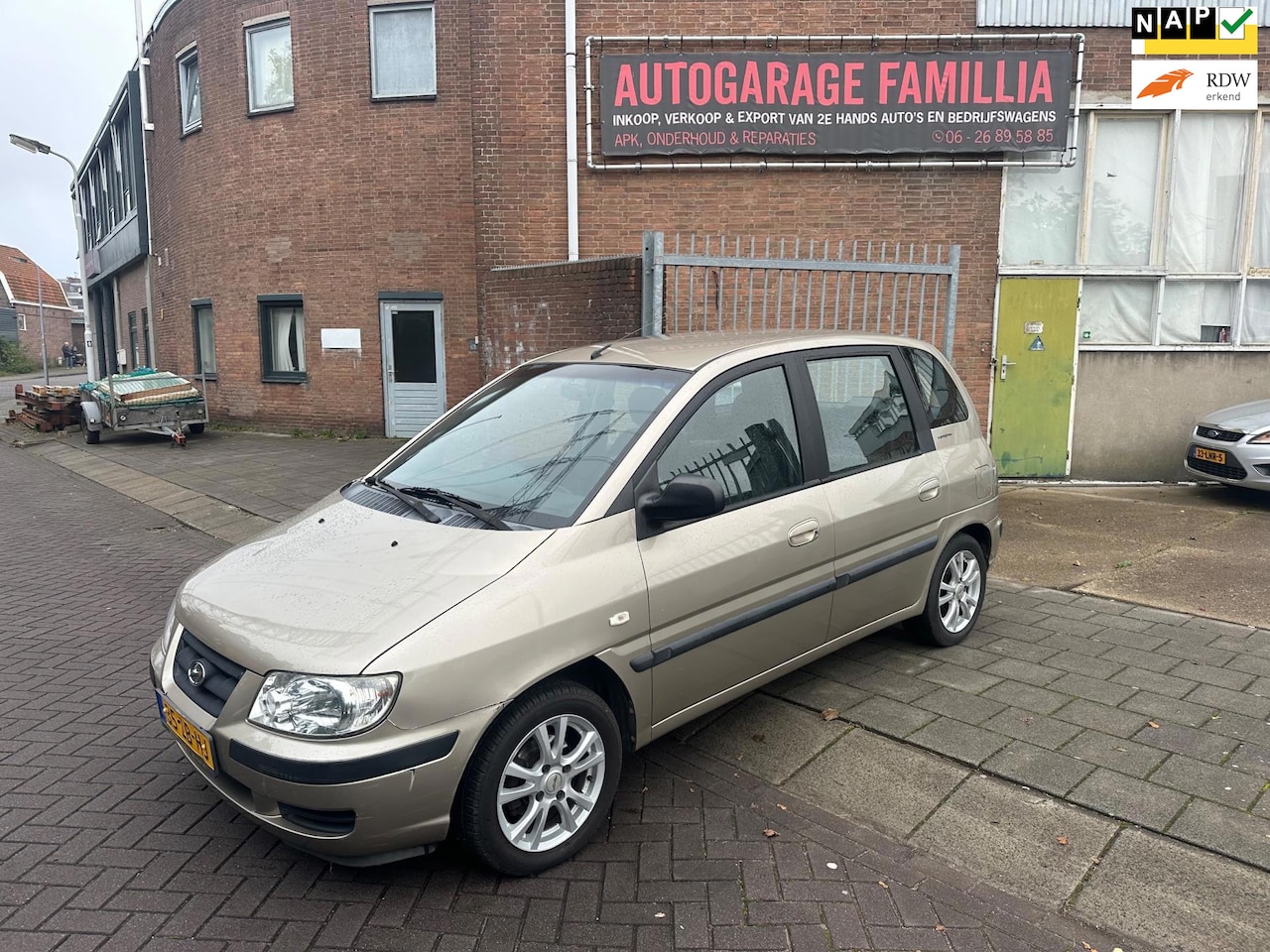 Hyundai Matrix - 1.6i Automaat - AutoWereld.nl