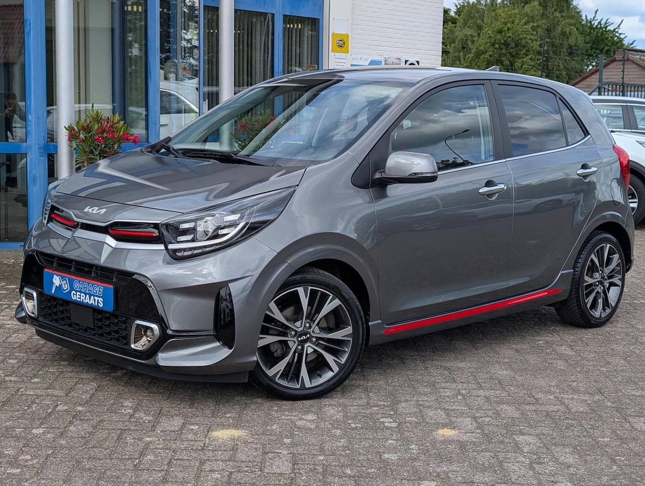 Kia Picanto - 1.2 GT-Line 84 PK | Navigatie, Carplay, Stoelverwarming, Stuurverwarming, Parkeersensoren - AutoWereld.nl