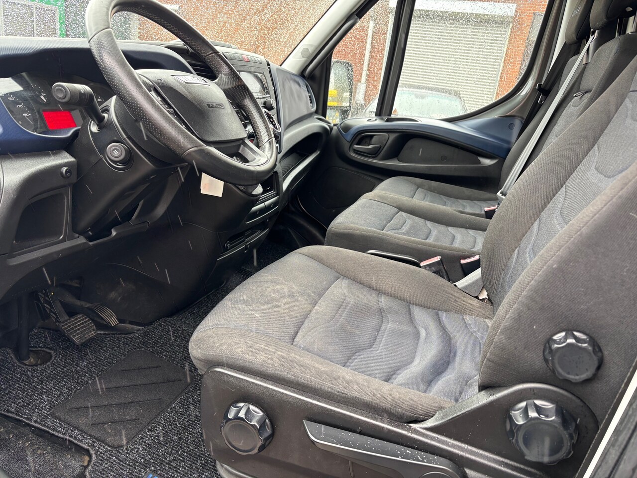 Iveco Daily - 35S16V 2.3 352 H1 Automaat Trekhaak 3500 kg