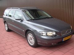 Volvo V70 - 2.4 Comfort Line