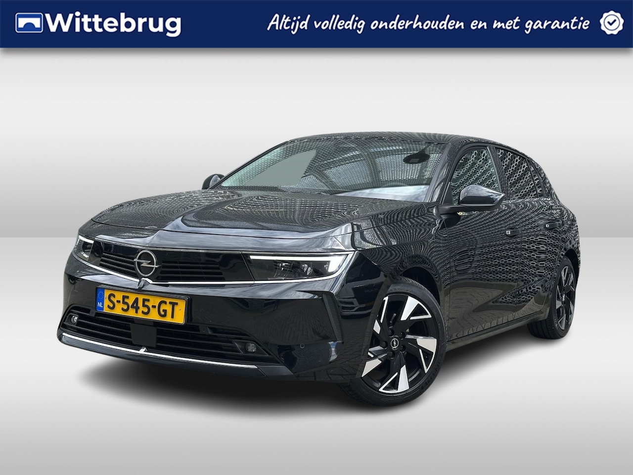 Opel Astra - 1.2 GS Line / Navigatie / Parkeersensoren V+A / 360 camera / Stoel+stuur+voorruit verwarmi - AutoWereld.nl