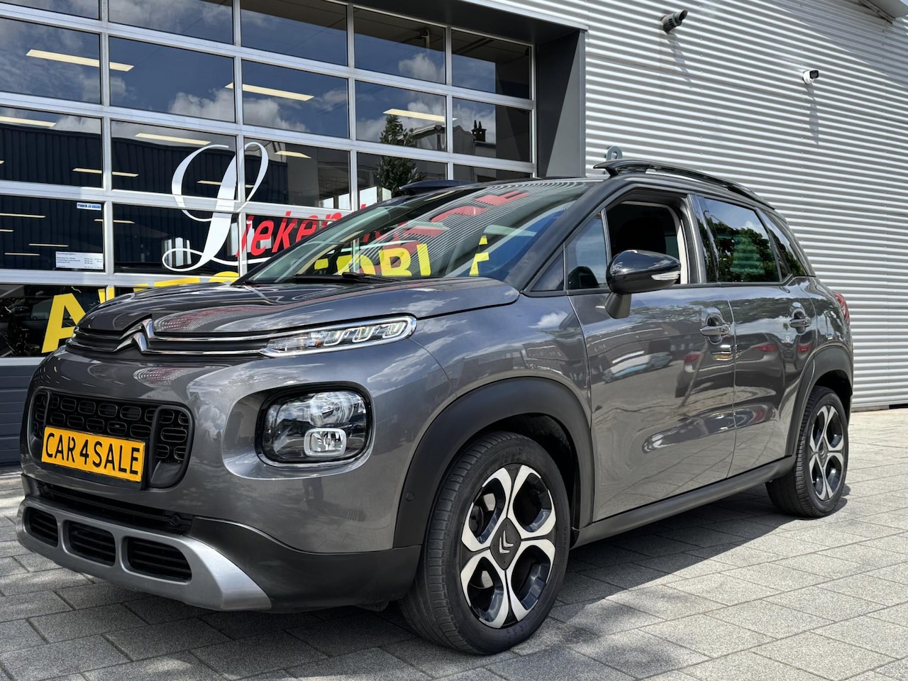 Citroën C3 Aircross - 1.2 PureTech S&S Shine - AUTOMAAT I Navigatie / Apple CarPlay I LED I PDC I Sport velgen I - AutoWereld.nl