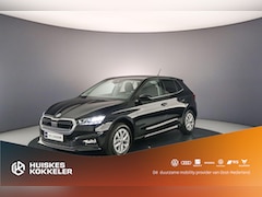 Skoda Fabia - Business Edition 1.0 TSI 95pk Cruise control, Stuurwiel verwarmd, Parkeersensor achter, Ai