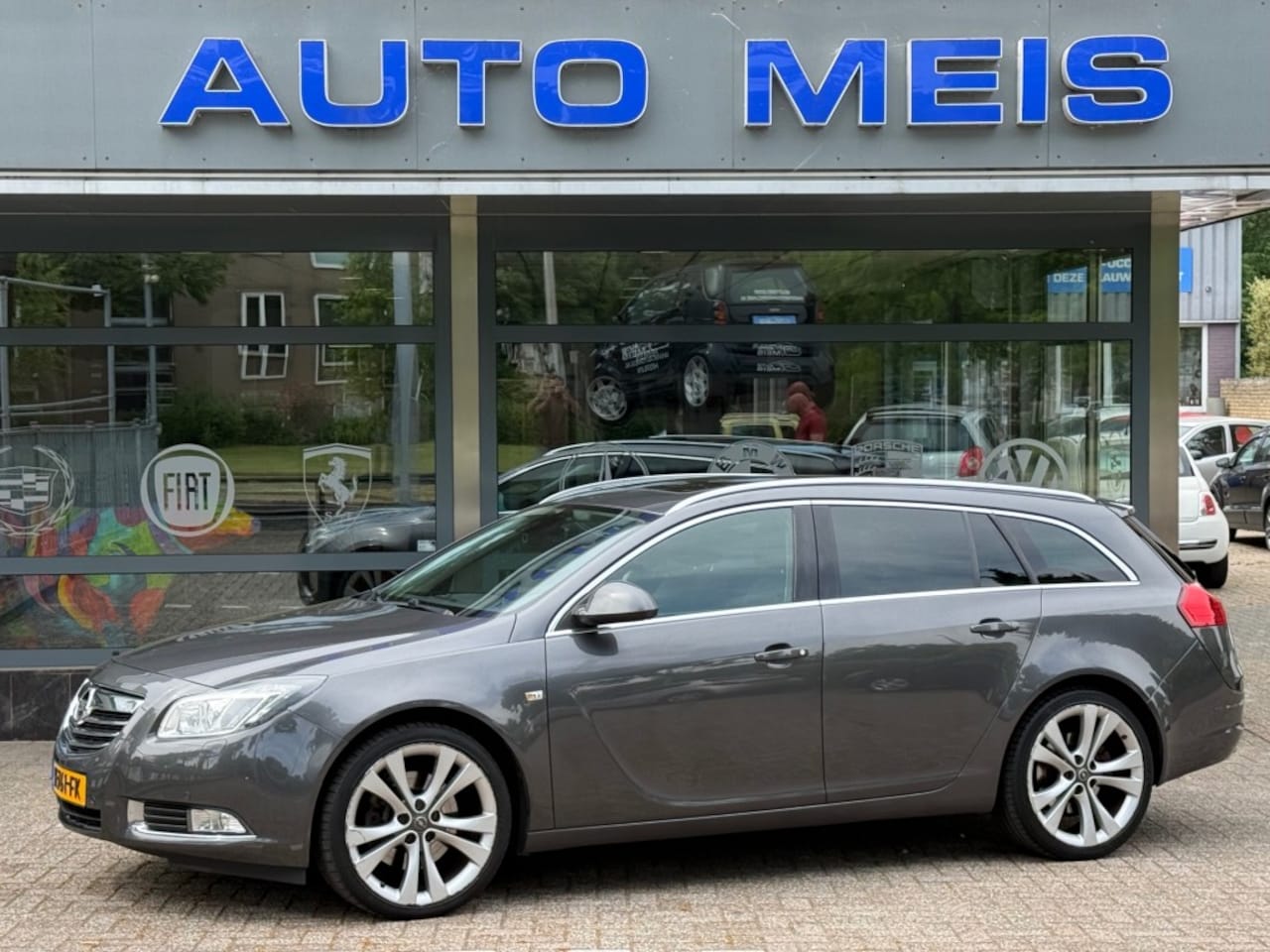 Opel Insignia - 2.8 T Sport 4X4 Panoramadak Navi Clima Cruise PDC - AutoWereld.nl