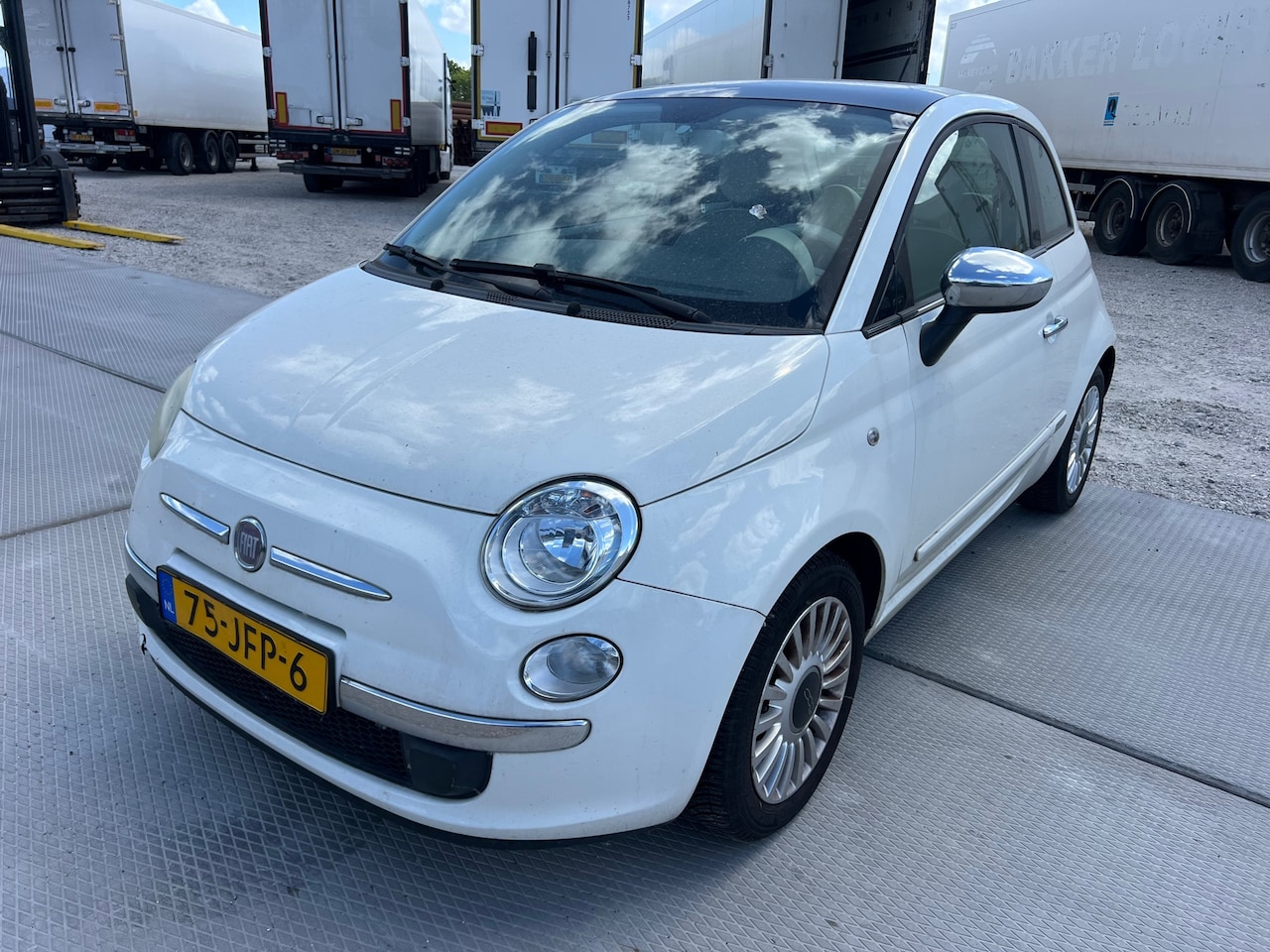 Fiat 500 - 2009 * 1.2 Lounge * Automaat Defect * Airco * - AutoWereld.nl