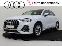 Audi Q3 - 45 TFSI e S edition | Trekhaak | Achteruitrijcamera | Navigatie | Virtual cockpit | S-line