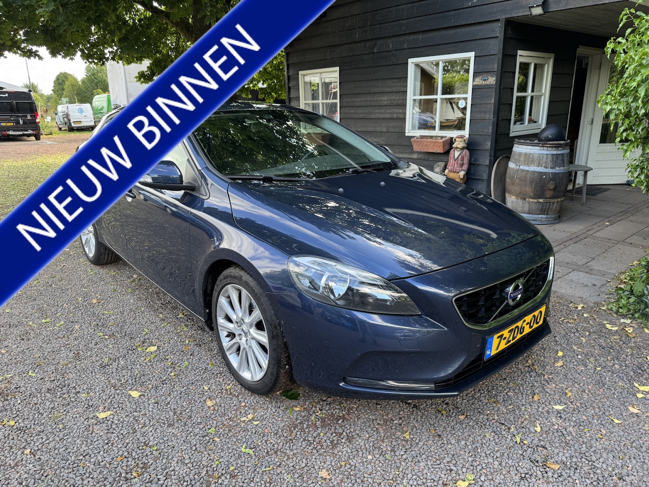 Volvo V40 - 1.6 D2 Momentum 1.6 D2 Momentum - AutoWereld.nl