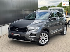 Volkswagen T-Roc - 1.5 TSI Sport Pano ACC Camera Virtual Carplay LED