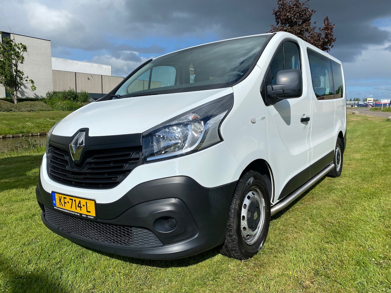 Renault Trafic Passenger - * 2016 * 1.6 dCi Authentique Energy * 9 pers * Airco - AutoWereld.nl