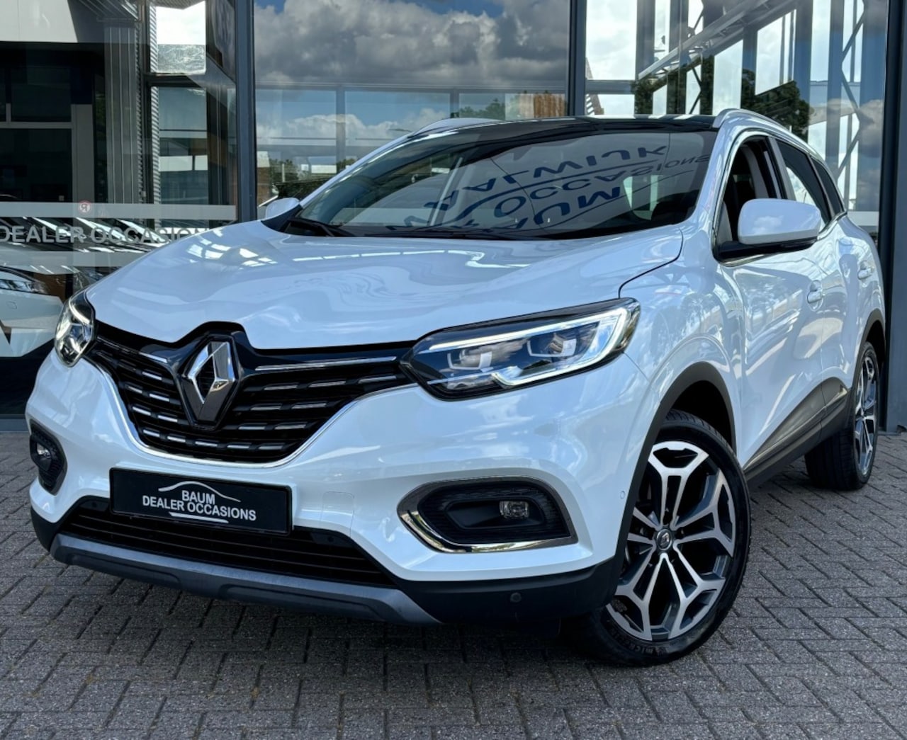 Renault Kadjar - 1.3 TCE TECHNO AUTOMAAT PANORAMADAK LMV NAVI PDC-CAMERA - AutoWereld.nl