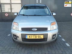 Ford Fusion - 1.6-16V Futura2006AircoNap