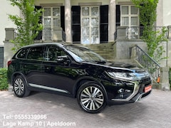 Mitsubishi Outlander - 2.0 2WD Limited+ Automaat Navi Camera 360C Climate Cruise Ctr Trekhaak Stoelverwarming