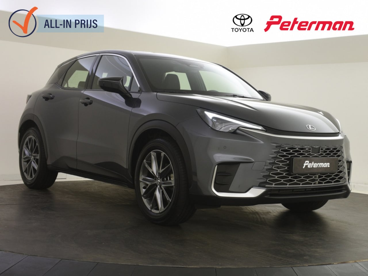 Lexus LBX - 1.5 Hybrid Elegant | Tech Pack | Parkeersensoren V+A | Leder - AutoWereld.nl