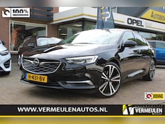 Opel Insignia Grand Sport - 1.6 Turbo 200PK Business Executive Automaat + 20"/ Navi/ Clima/ Camera/ Winterpakket/ Full