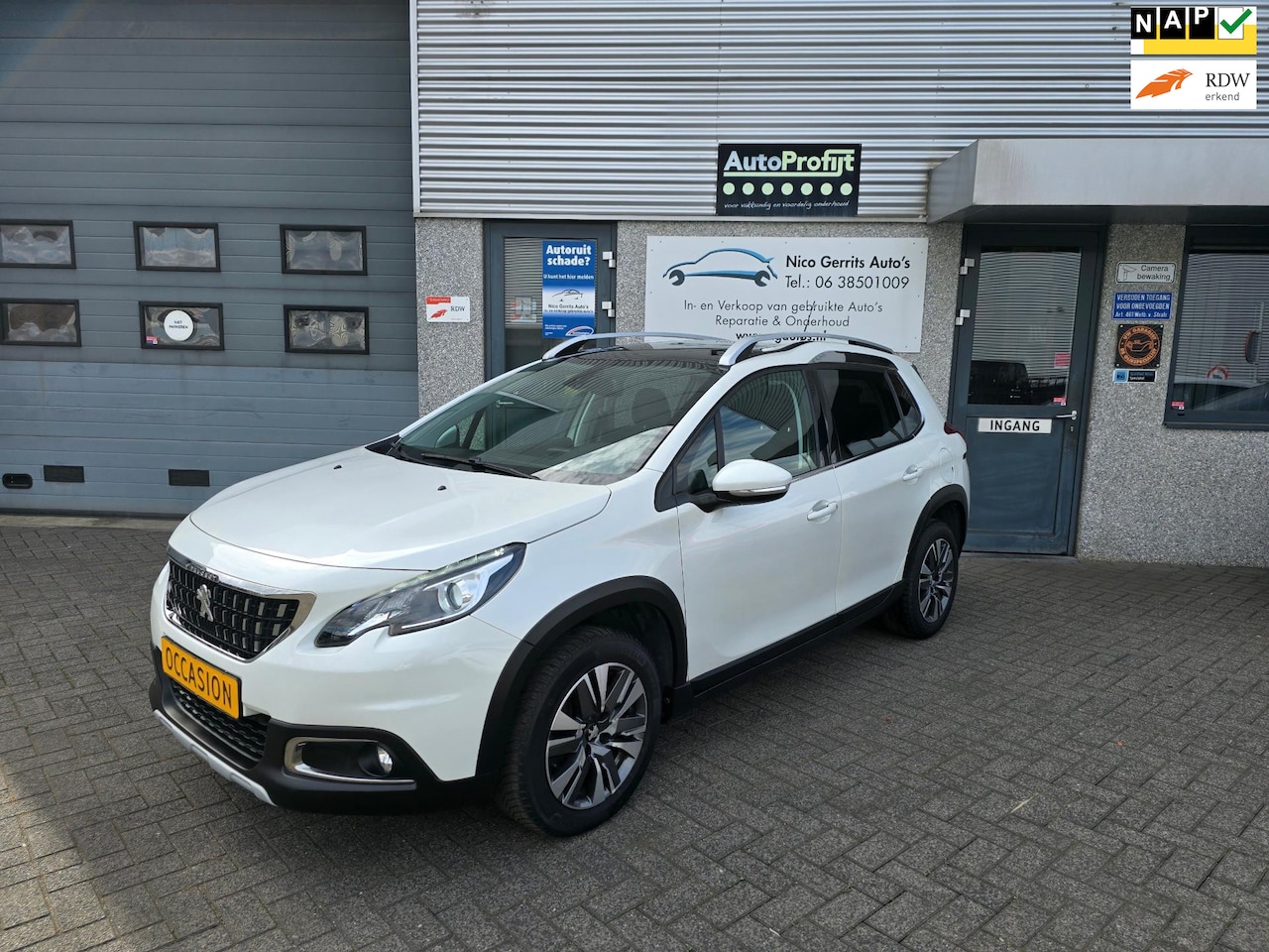 Peugeot 2008 - 1.2 PureTech Allure Eerste Eigenaar 67.000 KM!!!! - AutoWereld.nl