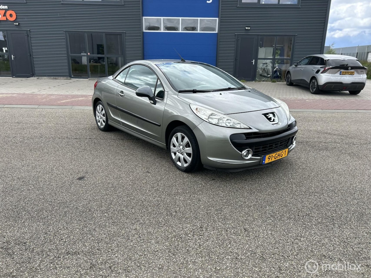 Peugeot 207 CC - 1.6 VTi 1ste eigenaar - AutoWereld.nl