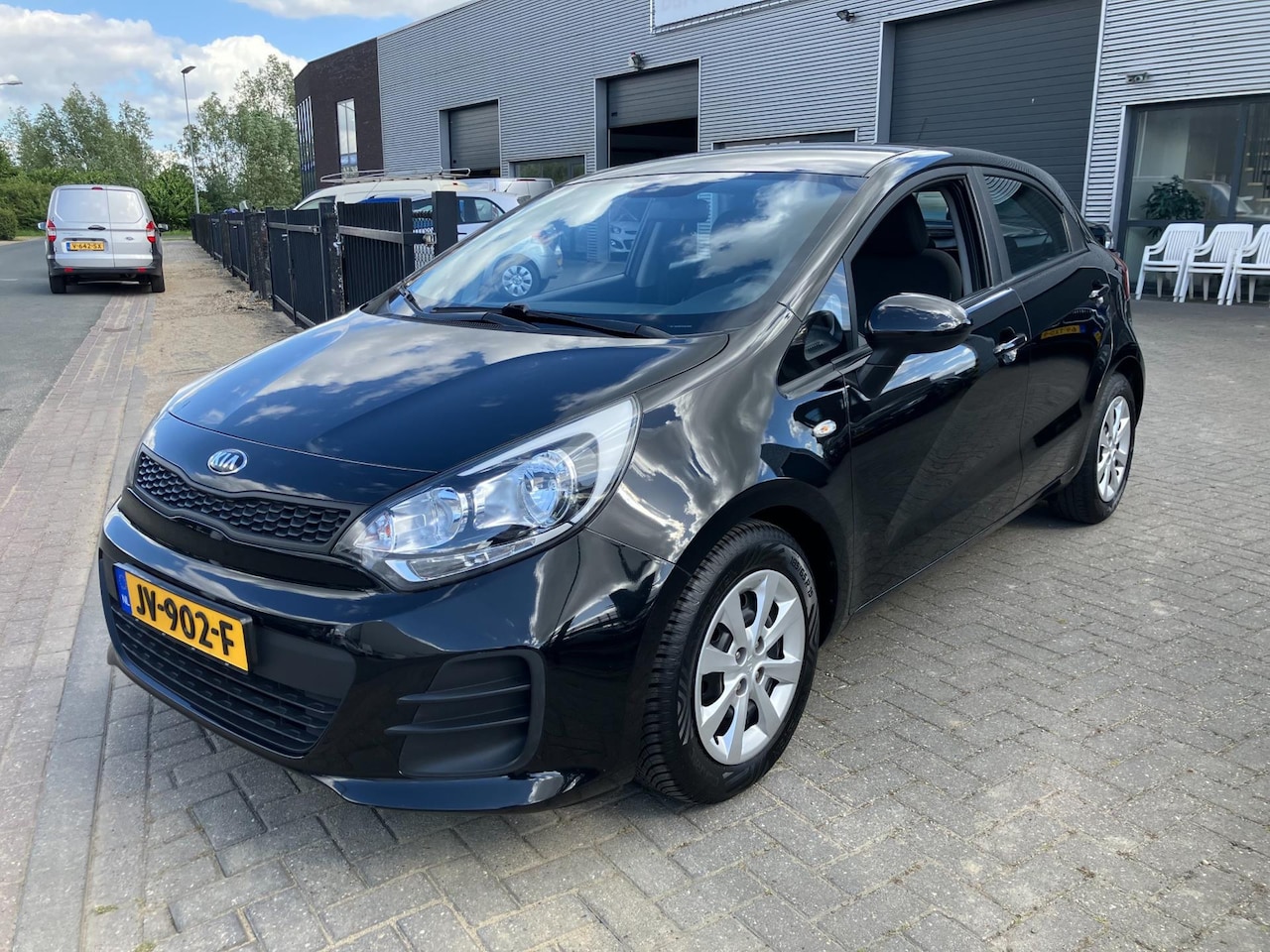 Kia Rio - 1.2 CVVT ComfortLine 1.2 CVVT ComfortLine - AutoWereld.nl