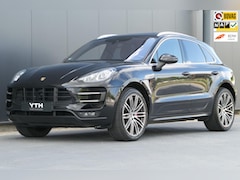 Porsche Macan - 3.6 Turbo Sport Chrono Panorama Burmester Alcantara hemel