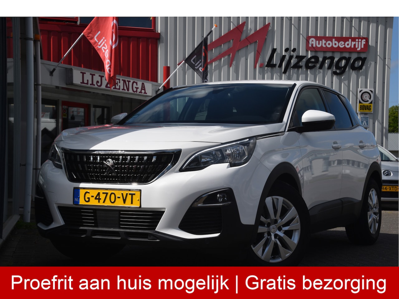 Peugeot 3008 - 1.2 PureTech Blue Lease Executive Carplay l Bluetooth l Clima l PDC l LMV l Trekhaak - AutoWereld.nl