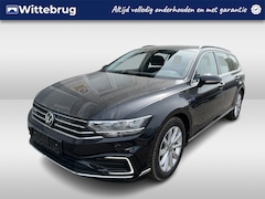Volkswagen Passat Variant - 1.4 TSI PHEV GTE / AUTOMAAT/ STOEL VERWARM./ TREKHAAK/ PARK. SENSOREN V+A/ CAMERA/ ELEK. K