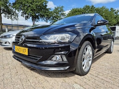 Volkswagen Polo - 1.0 TSI Comfortline Business