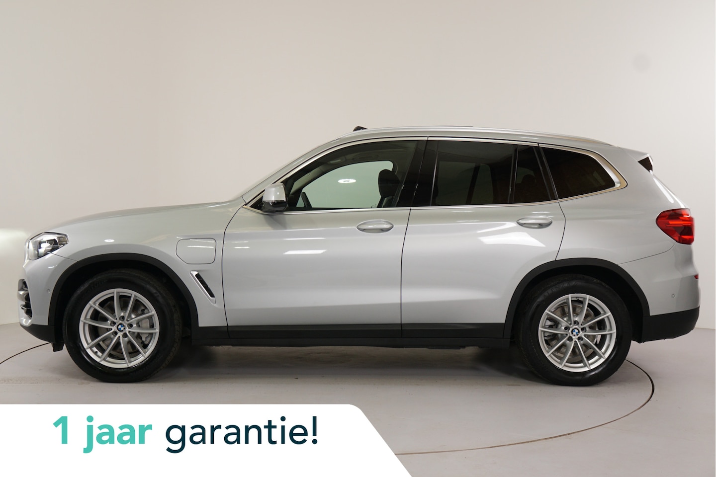 BMW X3 - xDrive30e Advantage | Panorama | 360° Camera | Park assist | Live Cockpit Plus | - AutoWereld.nl