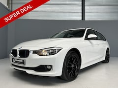 BMW 3-serie Touring - 316i Executive Trekhaak|Cruise|Clima|Stoelverwarming