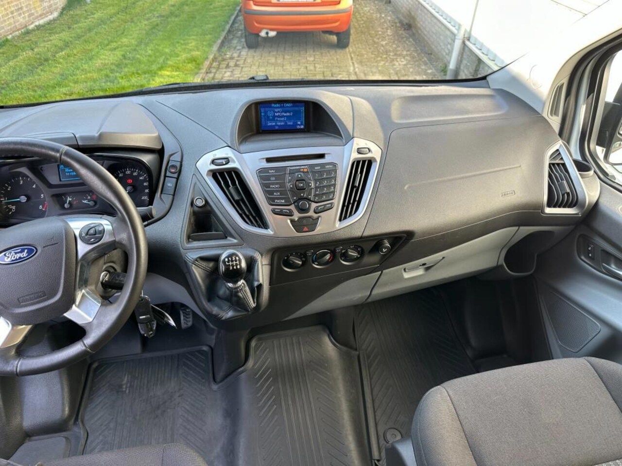 Ford Transit Custom - 340 2.0 TDCI L2H1 Trend EURO 6