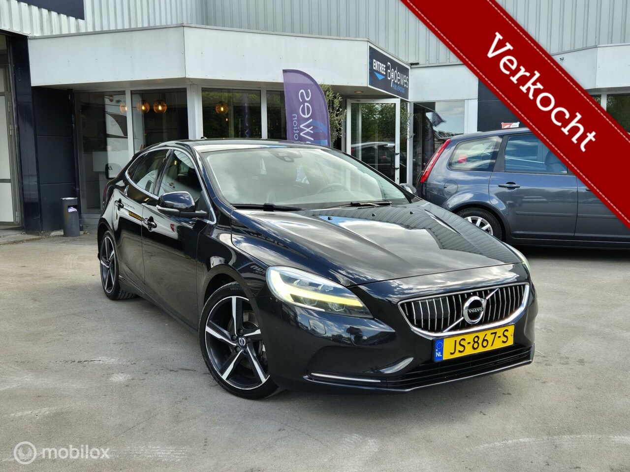 Volvo V40 - 2.0 D3 Inscription Face Lft LED Leder Navi 18'' LM - AutoWereld.nl