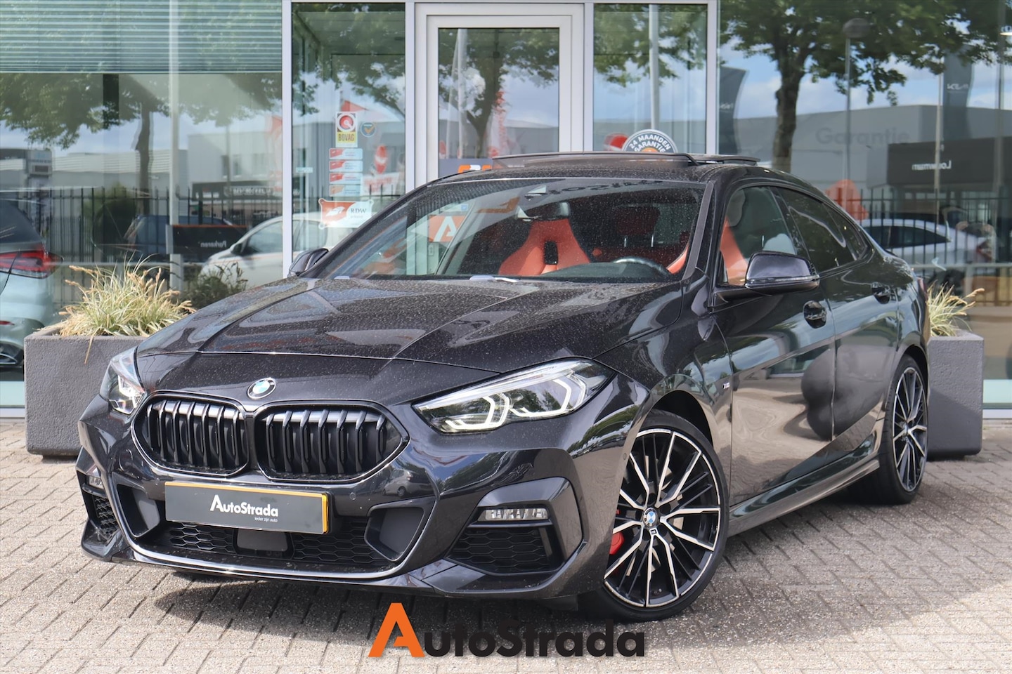 BMW 2-serie Gran Coupé - (f44) 218i M-Sport 136pk | Climate | Cruise | Kuipstoelen | Leder | Carplay | Camera | Pan - AutoWereld.nl