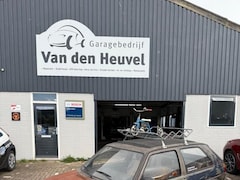 Volkswagen Golf - 1.6 C