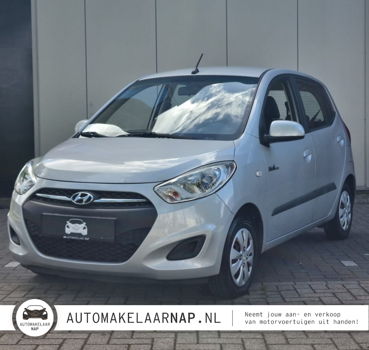 Hyundai i10 - 1.0 i-Drive Cool NIEUWE APK + KOPPELING + Onderhoudsbeurt - AutoWereld.nl
