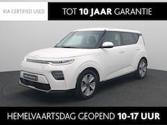 Kia e-Soul - DynamicPlusLine 64 kWh Stoelverwarming | Navi | Camera | Clima | Cruise | Keyless