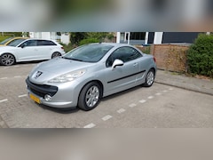 Peugeot 207 CC - 1.6 VTi Peugeot 207 cc 120 pk