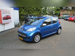 Peugeot 107 - 1.0-12V XR