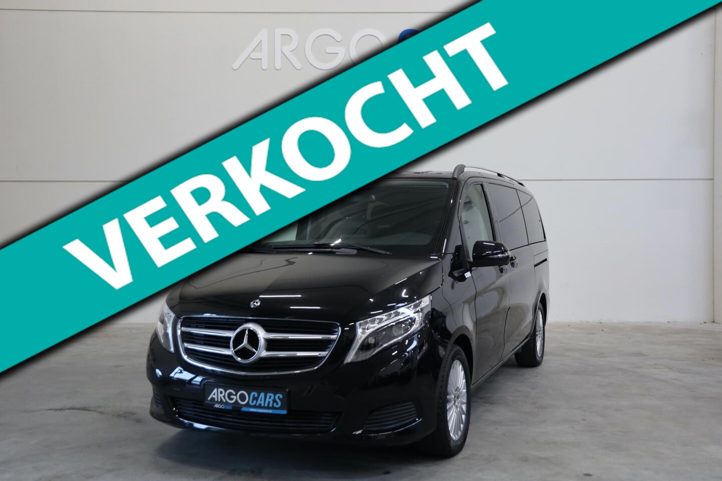 Mercedes-Benz V-klasse - V250d AUT 12/2018 LANG INCL BTW LEDER FULL LED LANE ASSIST EXCLUSIVE INRUIL MOG LEASE V/A - AutoWereld.nl
