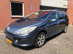 Peugeot 307 SW - 2.0-16V/PANO/AUTOMAAT/NAVI