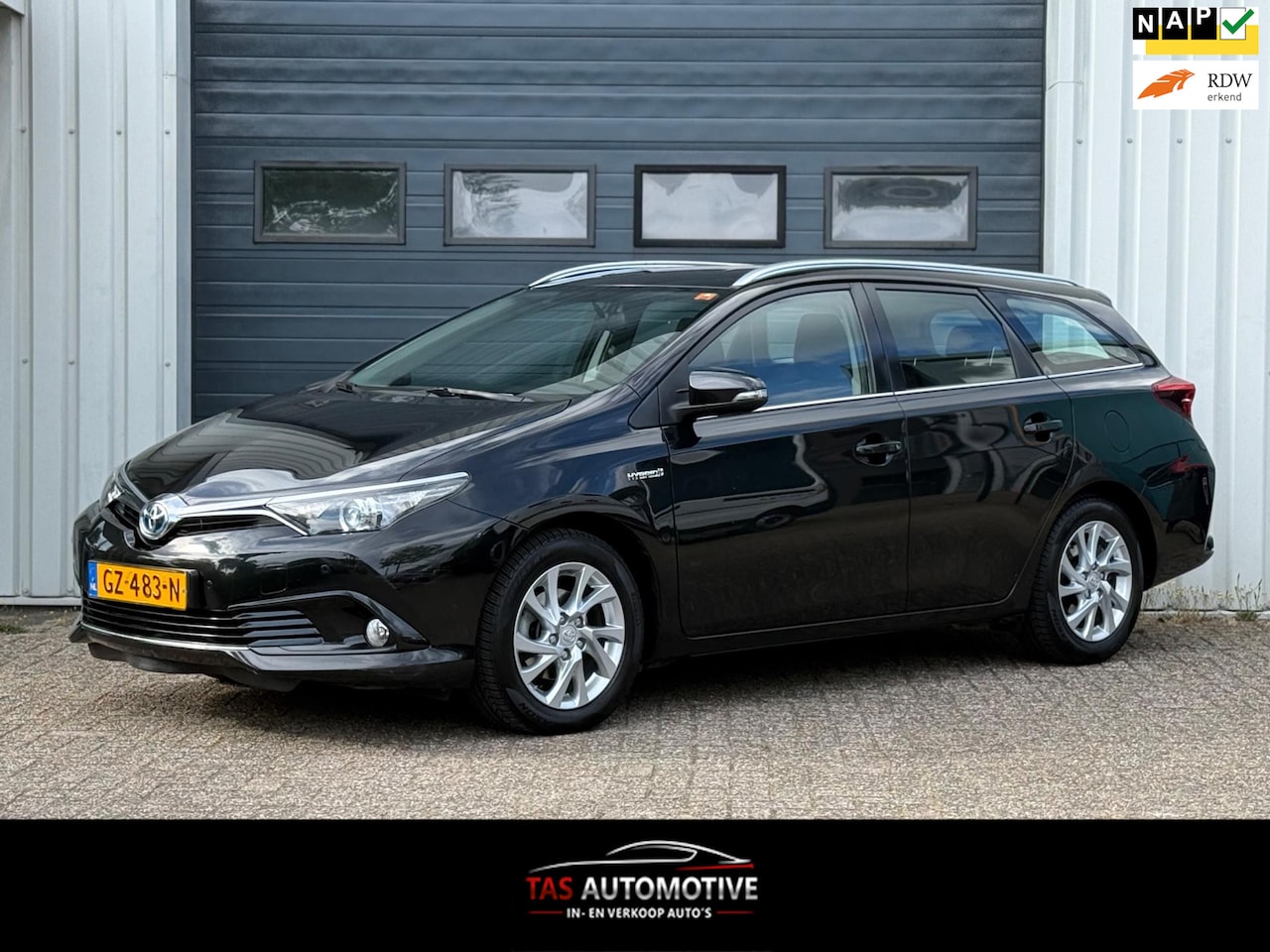 Toyota Auris Touring Sports - 1.8 Hybrid Aspiration NAVI/CLIMA - AutoWereld.nl