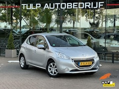Peugeot 208 - 1.2 VTi Style 5 drs 2014 Navi Clima Top staat