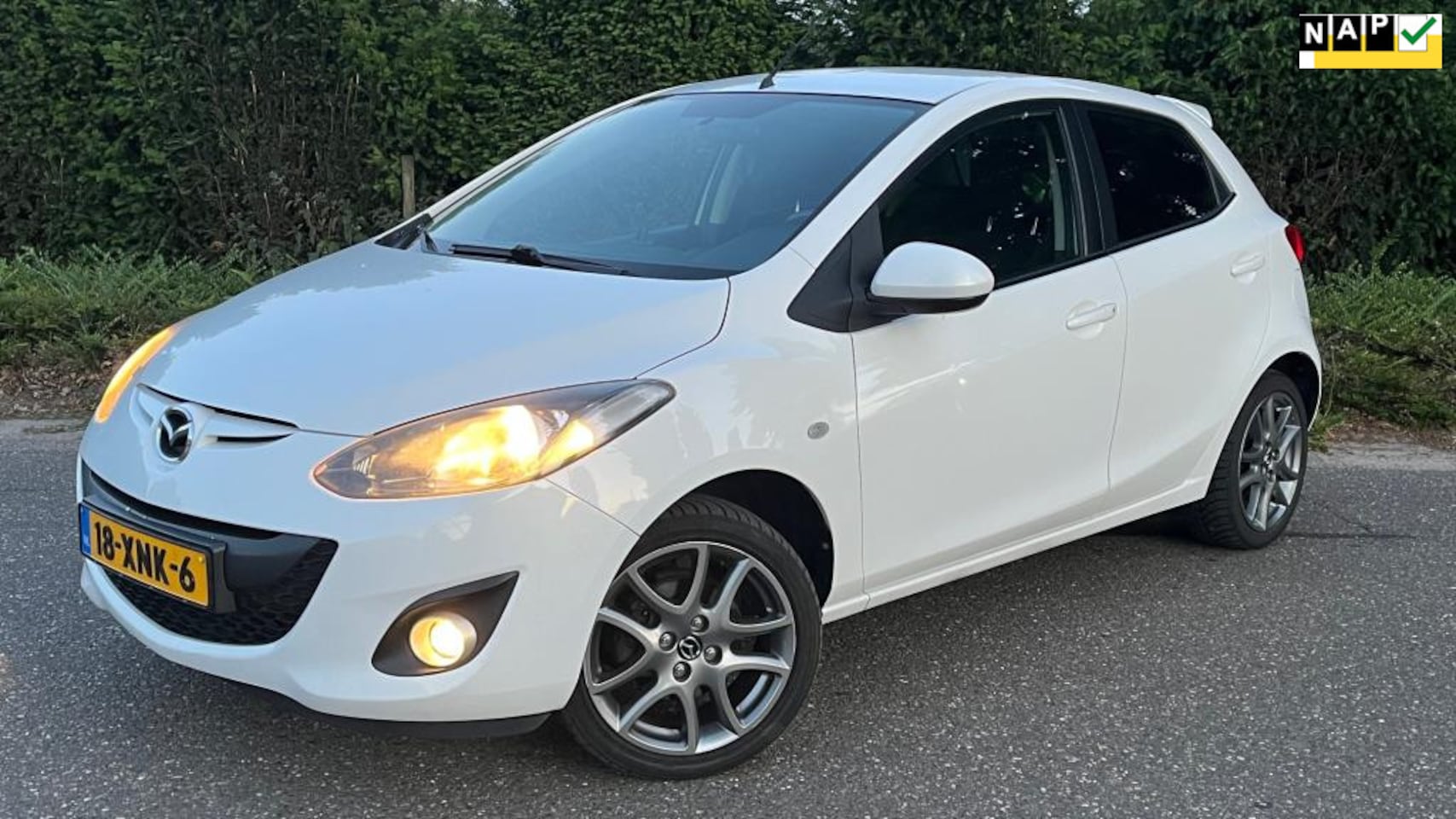 Mazda 2 - 1.3 BIFUEL Navigator GT l NAVI l NAP l - AutoWereld.nl