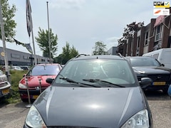 Ford Focus Wagon - 1.6-16V Cool Edition
