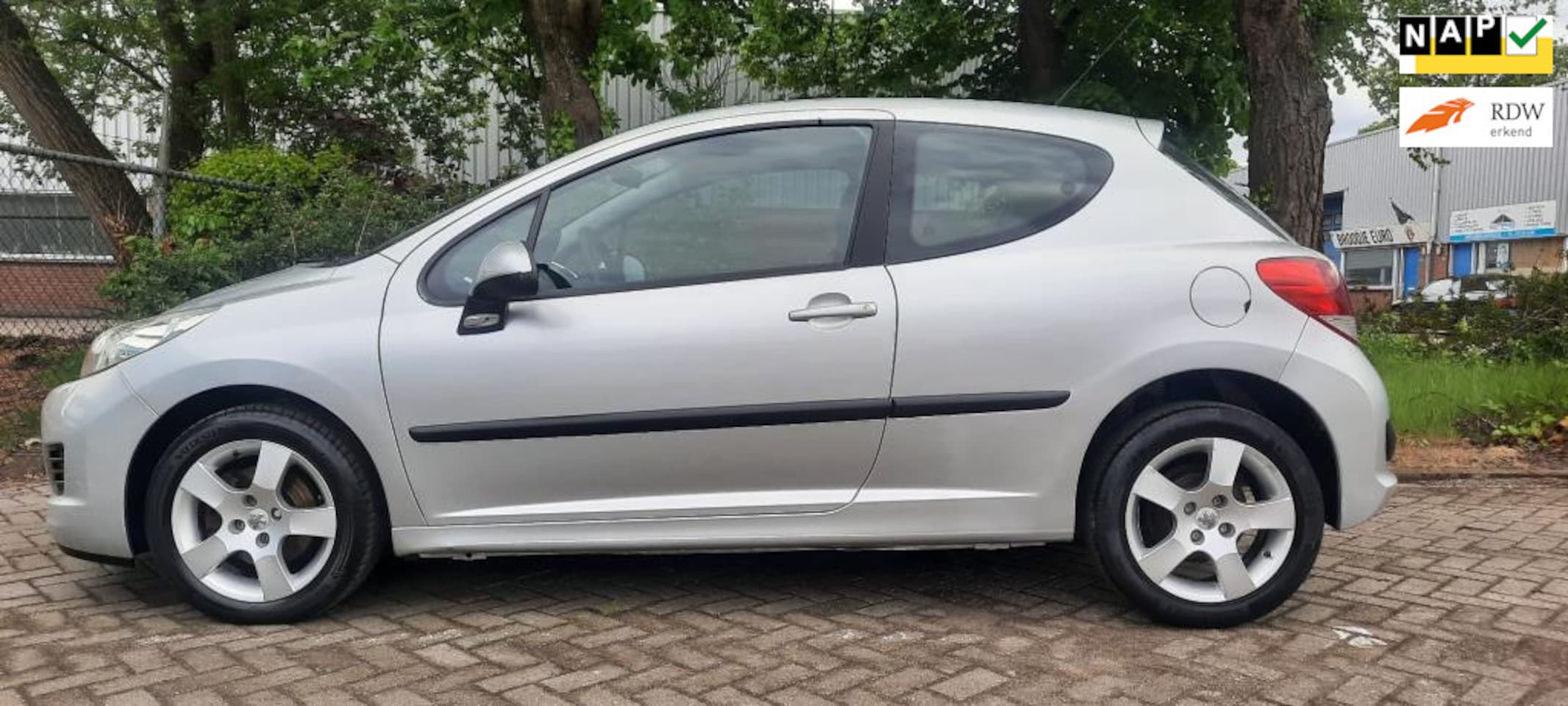 Peugeot 207 - 1.4 VTi X-Line UNIEK LAGE KMSTAND 39350 NAP !!!! - AutoWereld.nl