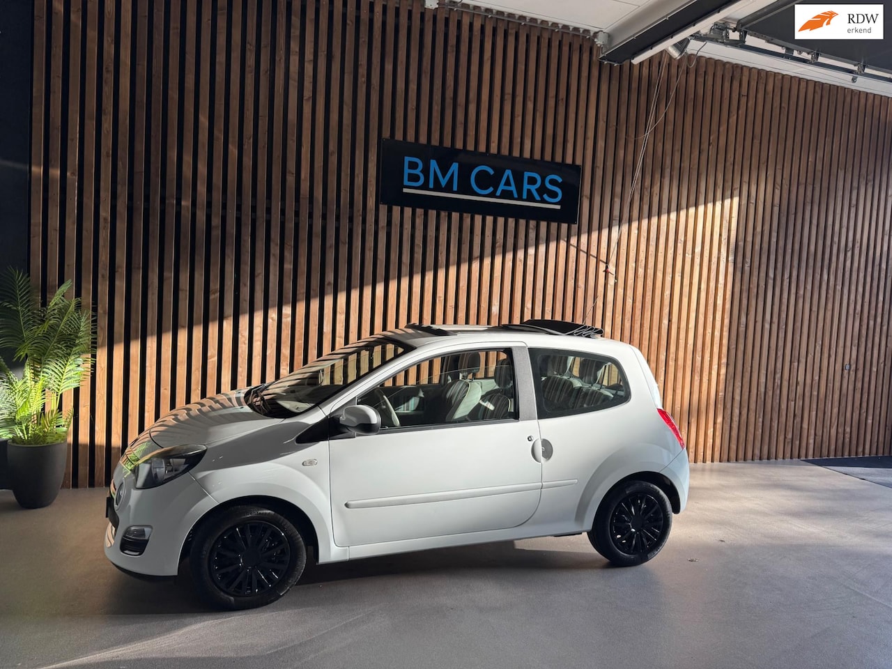 Renault Twingo - 1.2 16V Authentique AIRCO, SCHUIFDAK, Nette auto - AutoWereld.nl