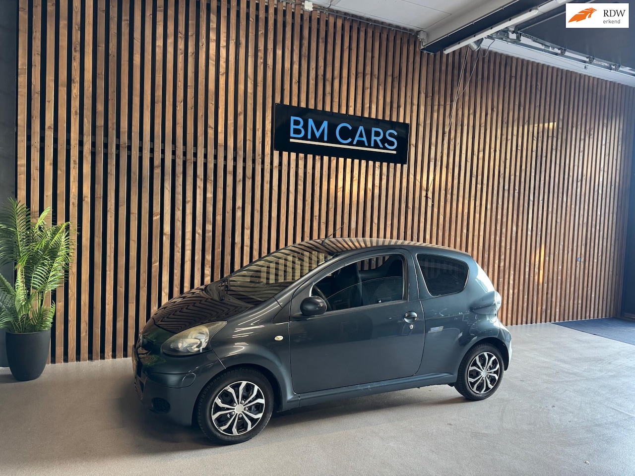 Toyota Aygo - 1.0-12V Comfort AUTOMAAT, AIRCO, NIEUWE APK - AutoWereld.nl