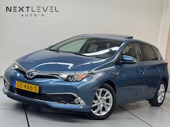Toyota Auris - 1.8 Hybrid Executive Schuifdak NAP Camera Trekhaak
