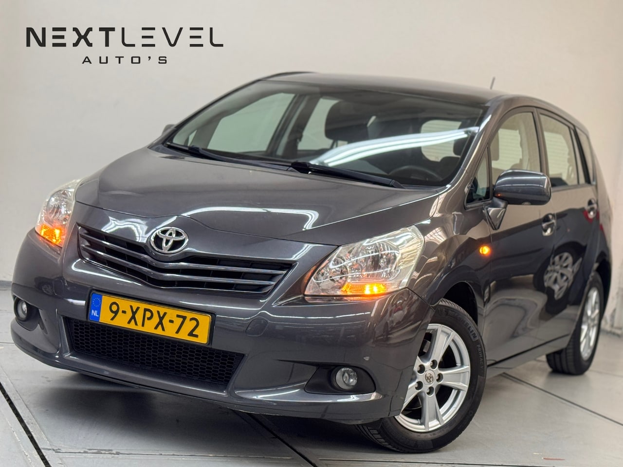 Toyota Verso - 1.8 VVT-i Business 7P Panoramadak Trekhaak Vakantie Auto ! - AutoWereld.nl
