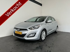 Hyundai i30 - 1.6 GDI i-Catcher. Clima. Leer