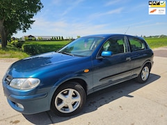 Nissan Almera - 1.5 Ambience/ airco/ bj 2002
