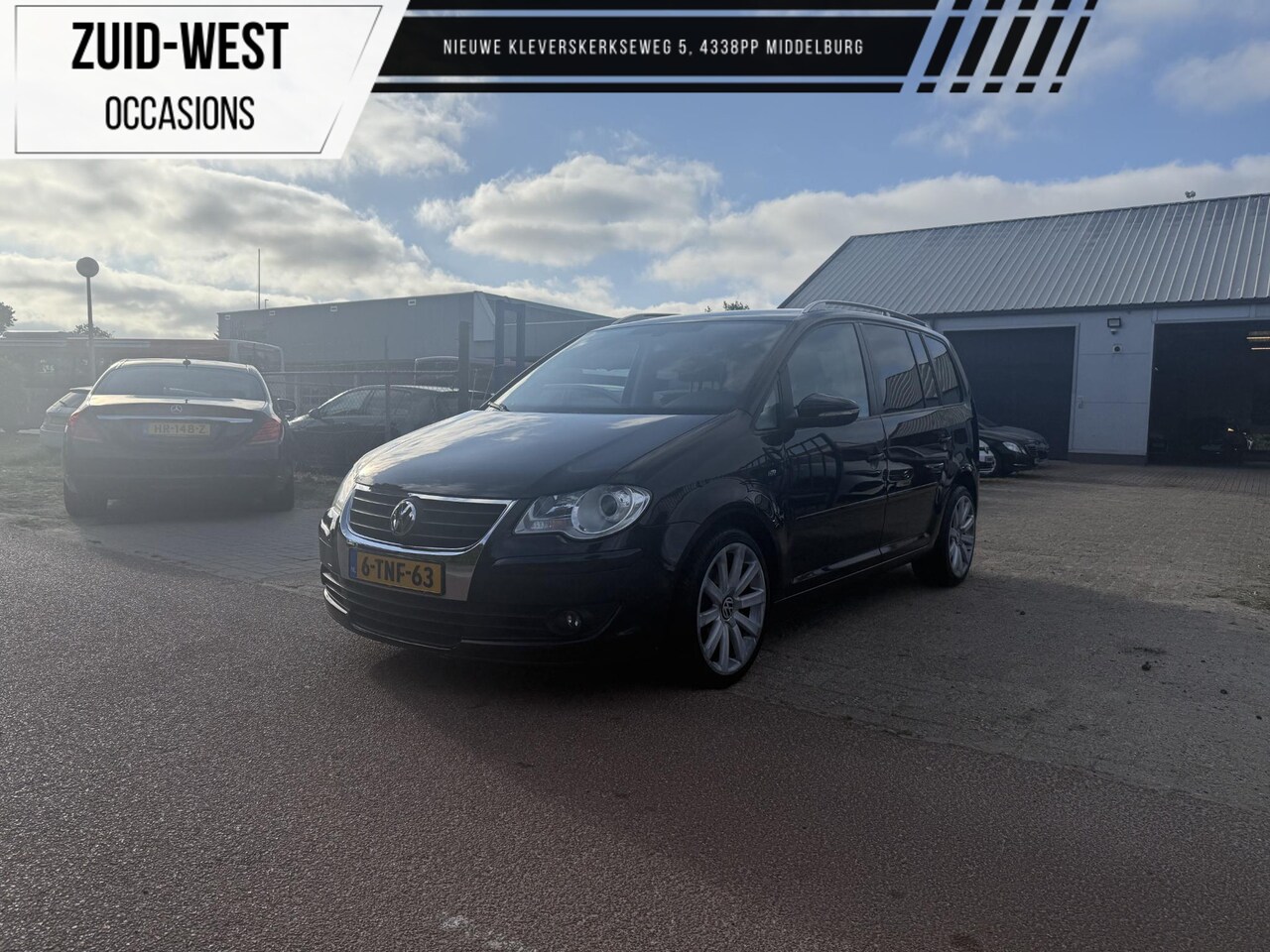 Volkswagen Touran - 1.4 TSI Highline Automaat Clima stoelverwarming - AutoWereld.nl